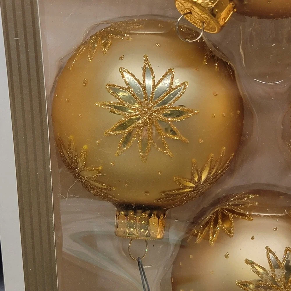 2007 Target 4 Count Glass Ornaments Gold